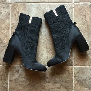 New Nanette Lepore Linette Satin Lace Bow Boots